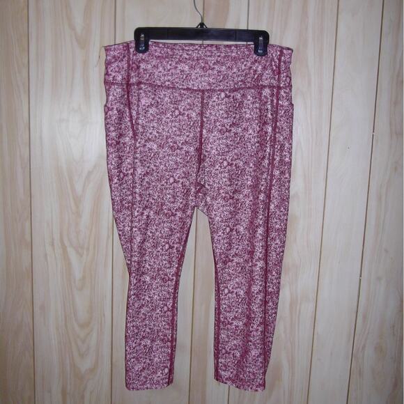 Athletic Works Workout Capri Leggings XL - Picture 1 of 4